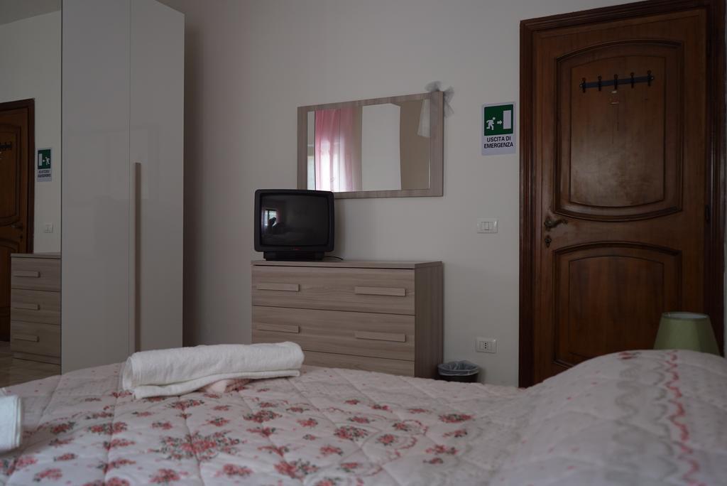 Apartamento Dimora del Viandante Civitavecchia Exterior foto