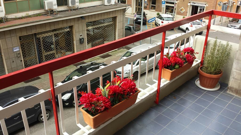Apartamento Dimora del Viandante Civitavecchia Exterior foto