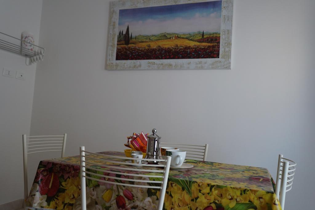 Apartamento Dimora del Viandante Civitavecchia Exterior foto